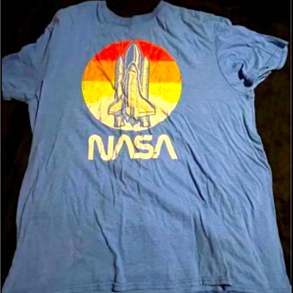 NASA Men’s T-Shirt size Large. Vintage